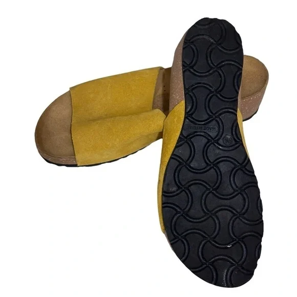 Marina Luna Women’s Suede Sandals Mustard Yellow Size 6.5 Made in Italy​​​​​​ - Picture 7 of 9
